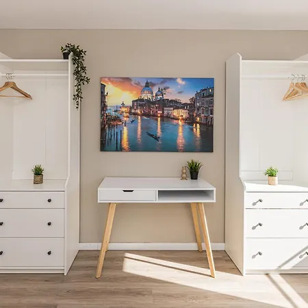 Apartment 403 Zentrales Hbf Halle *