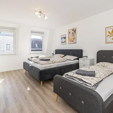 403 Zentrales Hbf Halle Apartment *