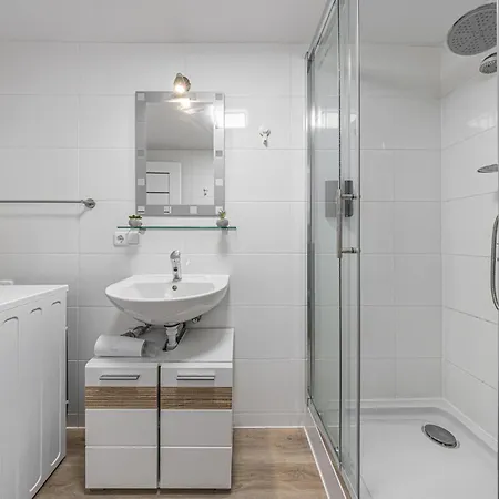 403 Zentrales Hbf Halle Apartment