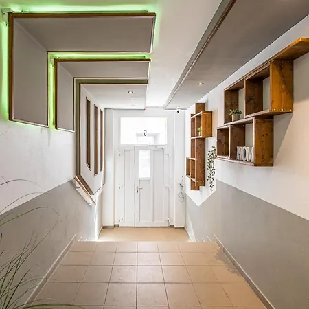 403 Zentrales Hbf Halle Apartment